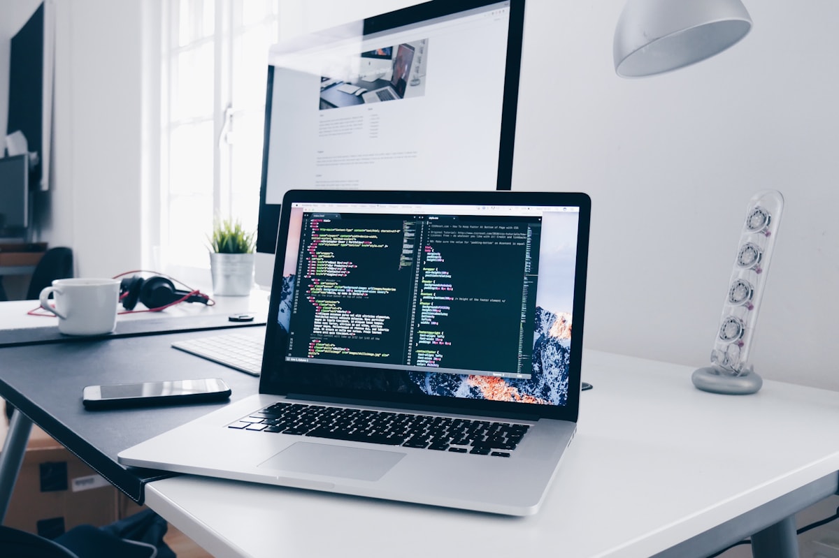 Código de software en un equipo de trabajo